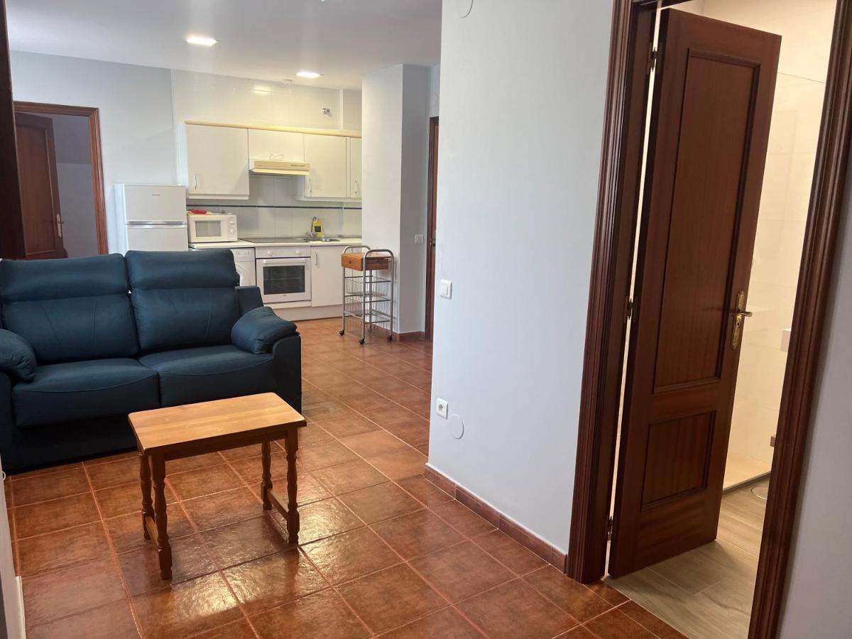 Apartamentos Club Condal โกมิญาส ภายนอก รูปภาพ