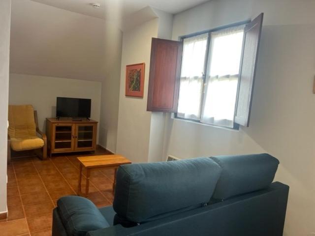 Apartamentos Club Condal โกมิญาส ภายนอก รูปภาพ